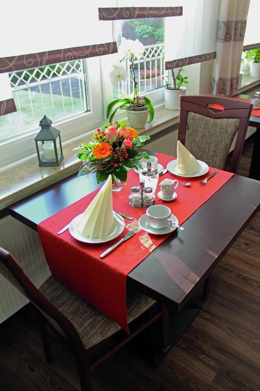 Pension Haus Waldfrieden, Meinecardplus Inklusive Виллинген Экстерьер фото