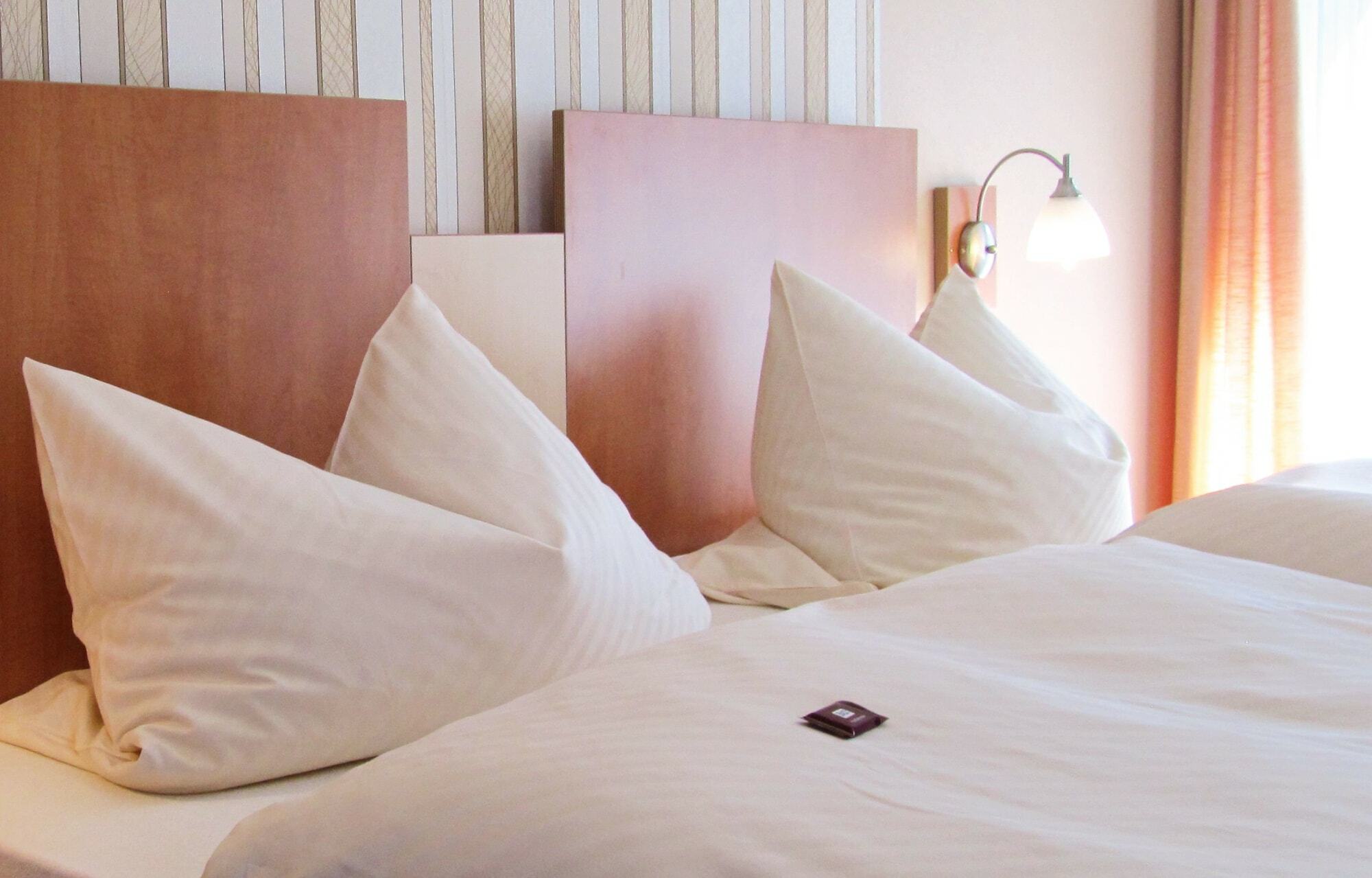 Pension Haus Waldfrieden, Meinecardplus Inklusive Виллинген Экстерьер фото